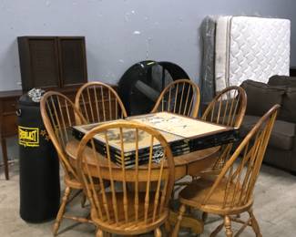 Table and Chairs Orlando