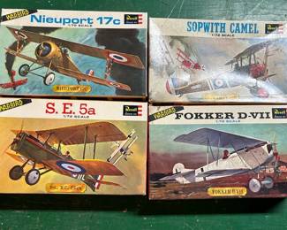 006 NIB Plastic Model Airplanes