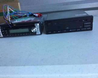 One Sony Vehicle Ford CD Player One Virtual Reality Sound Labs Am Fm CD Player