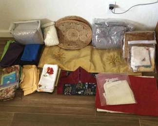 Lot Of Miscellaneous Linens Some Vintage