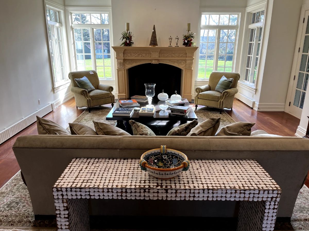 Estate Sale in Rumson, NJ starts on 12/8/2023