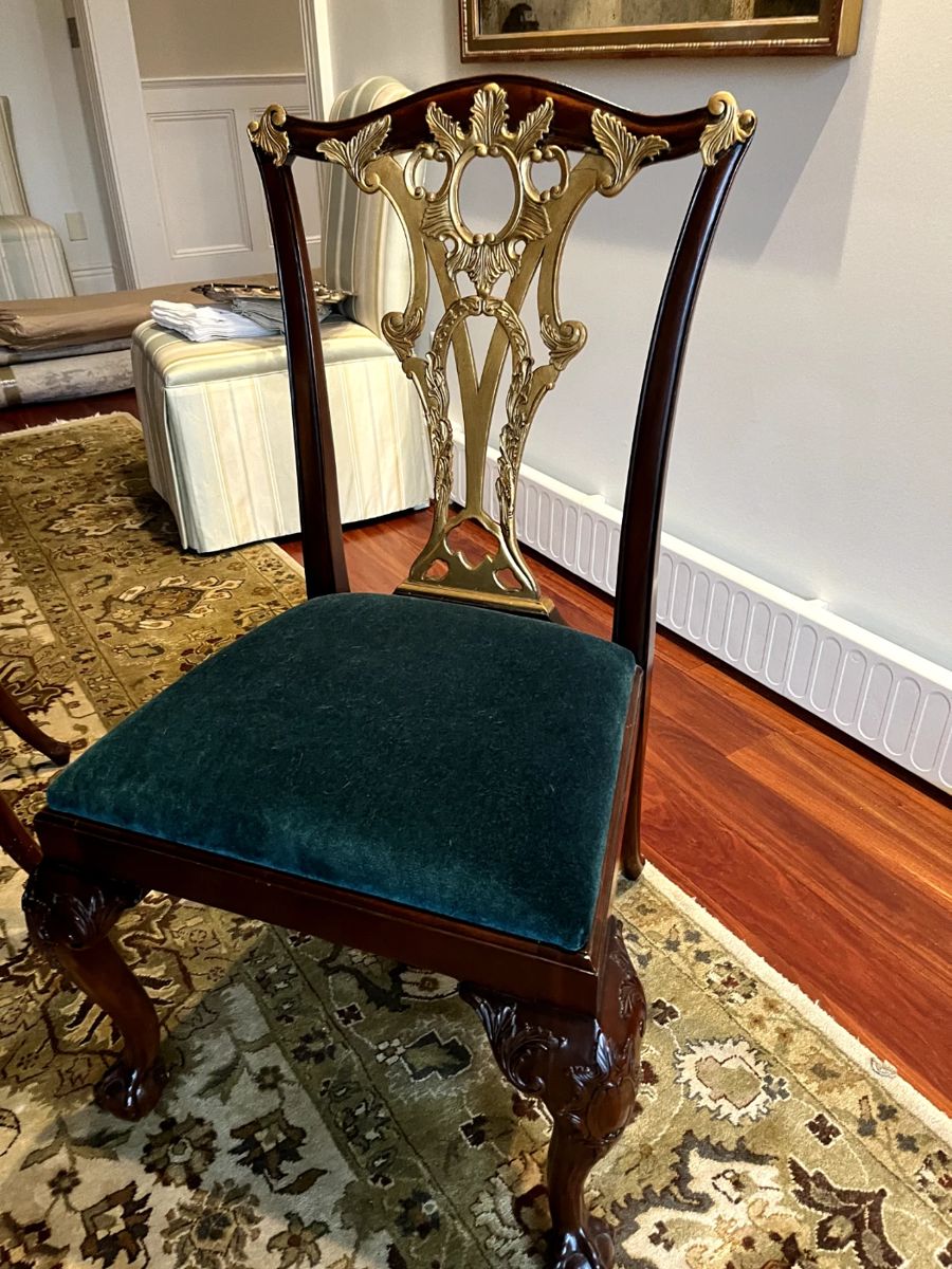 Estate Sale in Rumson, NJ starts on 12/8/2023