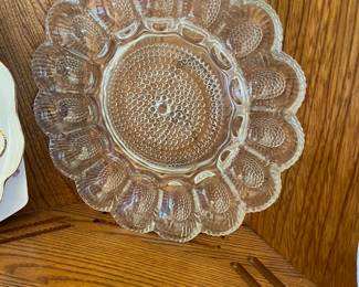 Scalloped edge deviled egg dish