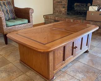 Large coffee table with button feet and plenty of storage