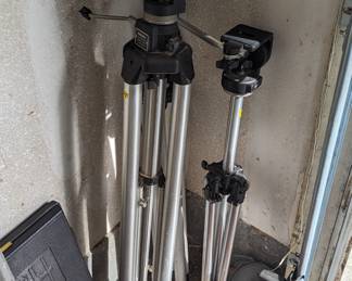 3 heavy duty photography tripods