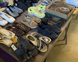 Ladies shoe sizes 6 to 8…