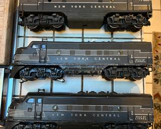 Lionel 2333 New York Central diesel locomotive set.