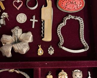 Selection of fine jewelry, including some gold and sterling silver.