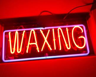 NEW IN BOX  neon sign 