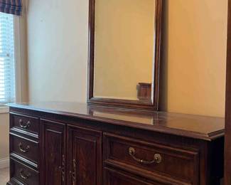 Dresser By Drexel With Detachable Mirror