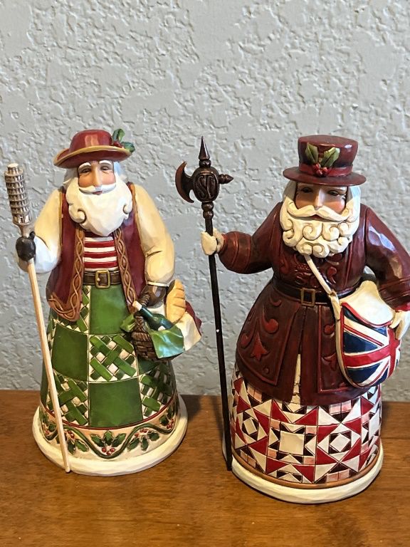 Mid Century Arlington Estate with Antiques... starts on 12/13/2023