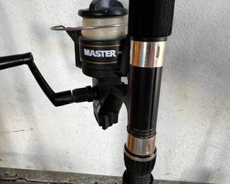 Master fishing pole