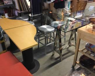 Furniture, Home goods/decor