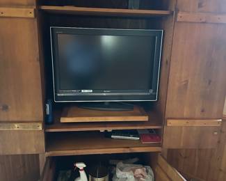 BUY IT NOW $50
32” SONY TV 