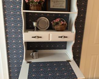 Buy it now $45

Measures 70”T 28” W 24” D