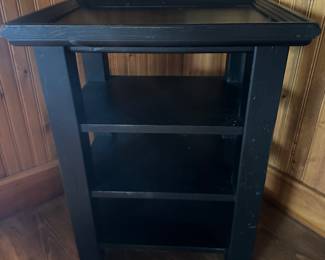 BUY IT NOW $20

Measures 25” T 20”W 15”D