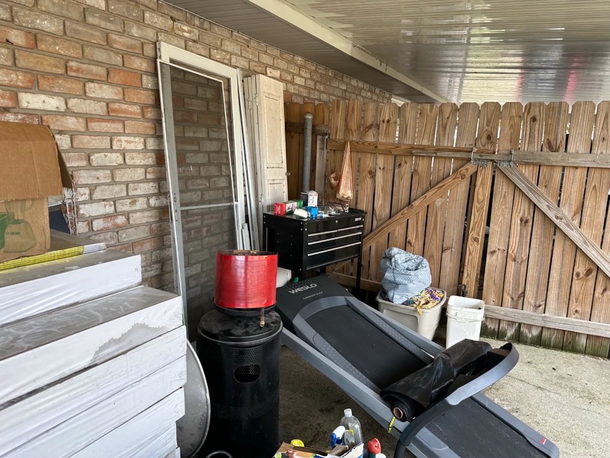 Private Sale in Kenner, LA starts on 12/9/2023