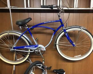 Schwinn Cruiser Super Seven bike