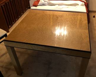 Dining Table: 4 chairs & 2 leaves-Italian maker Montina