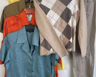 CLASSIQUES ENTIER Button Front Shirts * Khaki Pants * Cashmere Sweater Linen Sleeveless Top