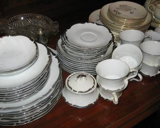 Another set of dishes for the Estate Sale