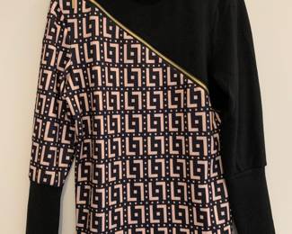 $20 - Stylewe  sweater Size small 