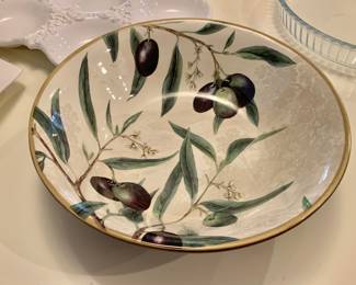 $30 - Williams-Sonoma olive bowl - 13" diam, 3.25" H