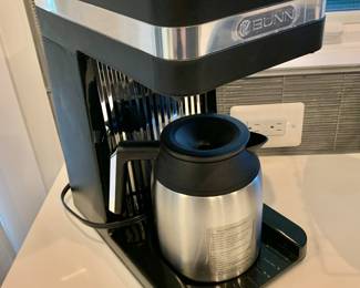 $95 - Bunn speed brew coffee maker - barely used 