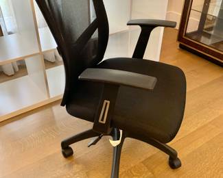$150 - Ergonomic office chair - - 36" H, 25" W, 20" D, seat height 17"