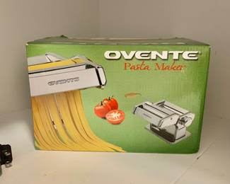 $24 - Ovente Pasta Maker 