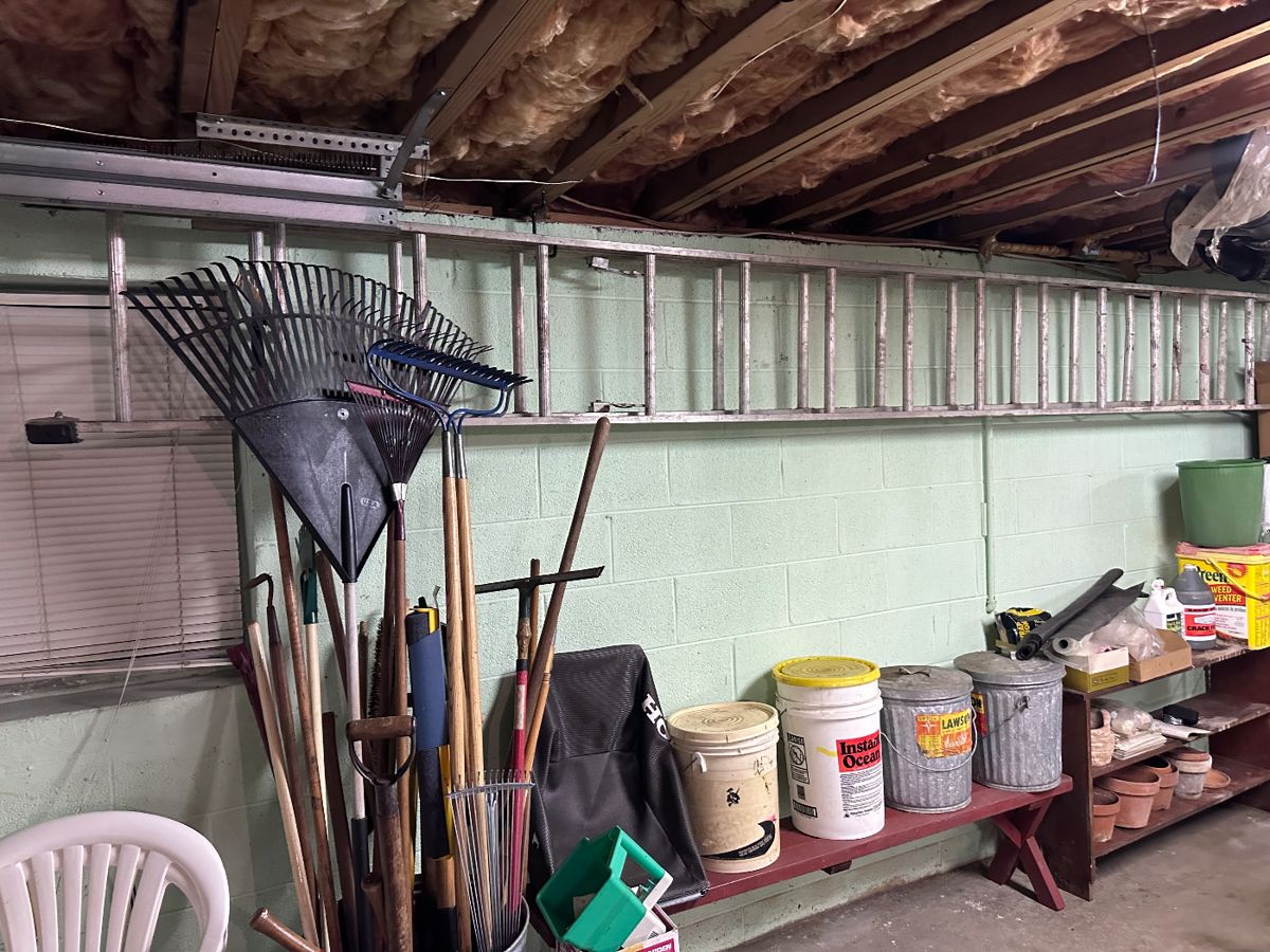 Estate sales by Amy in Knoxville, TN starts on 12/8/2023