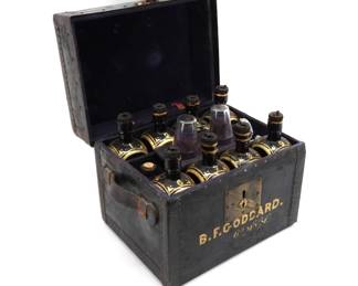 33. 6th Massachusetts Volunteer Militia Liquor Chest