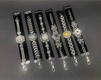 Interchangeable Snap Bracelet Collection