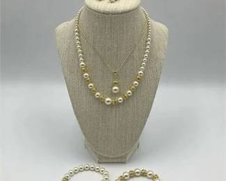 Gold Faux Pearl Necklace Sets