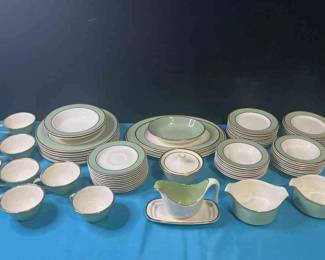 Heritage Green Serving Ware