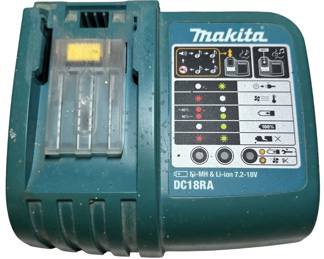 Makita Fast Charger