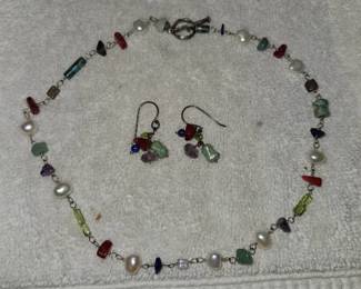 Silpada necklace and earrings