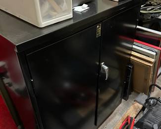 4' Metal Storage Cabinet