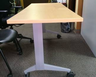 (5) Rolling 5' Office Desks