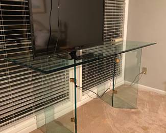 Very Cool Glass Table