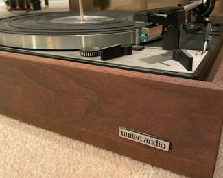 United Audio 1229 Turntable