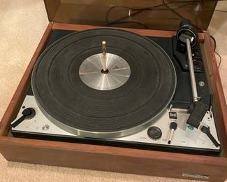 United Audio 1229 Turntable