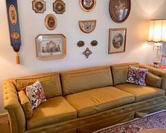 American of Martinsville mid-centry sofa.  Great condition!!!
