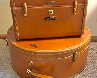  002 Vintage Samsonite Luggage Styles 4620  4612 Keys Included