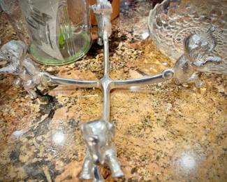 Arthur Court salad bowl holder 