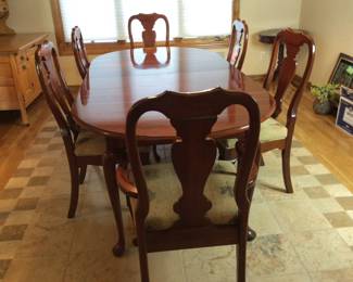 Formal Dining Table and Chairs