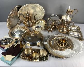  Bristol Serving Tray & Glass Carafe