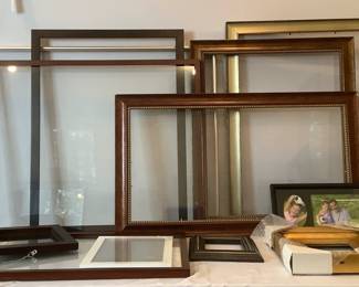  Artist Frames