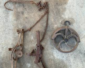Pulley, Traps & Barbed Wire
