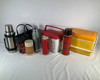  Coleman Cooler, Thermos & Aladdin Thermos
